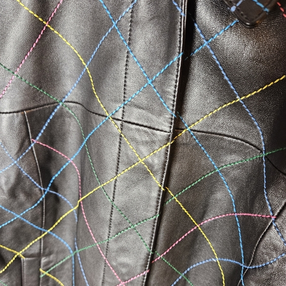 Carlisle Women's Leather Jacket Size 8 Snap Buttons Pockets - Picture 13 of 15